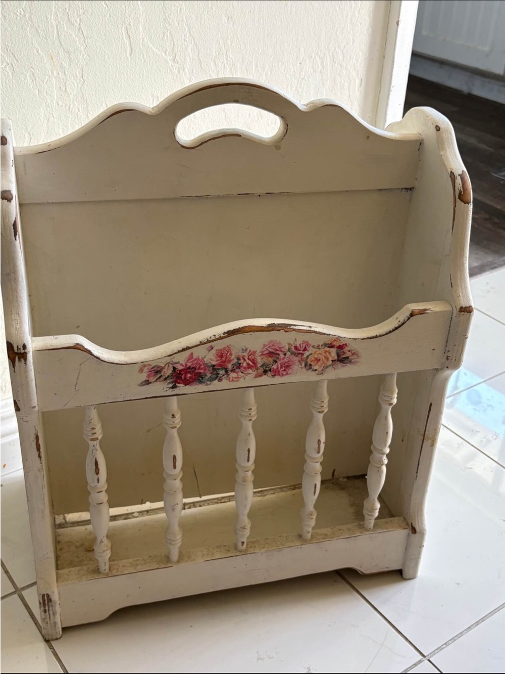 Shabby Chic White Floral Wooden Magazine Rack